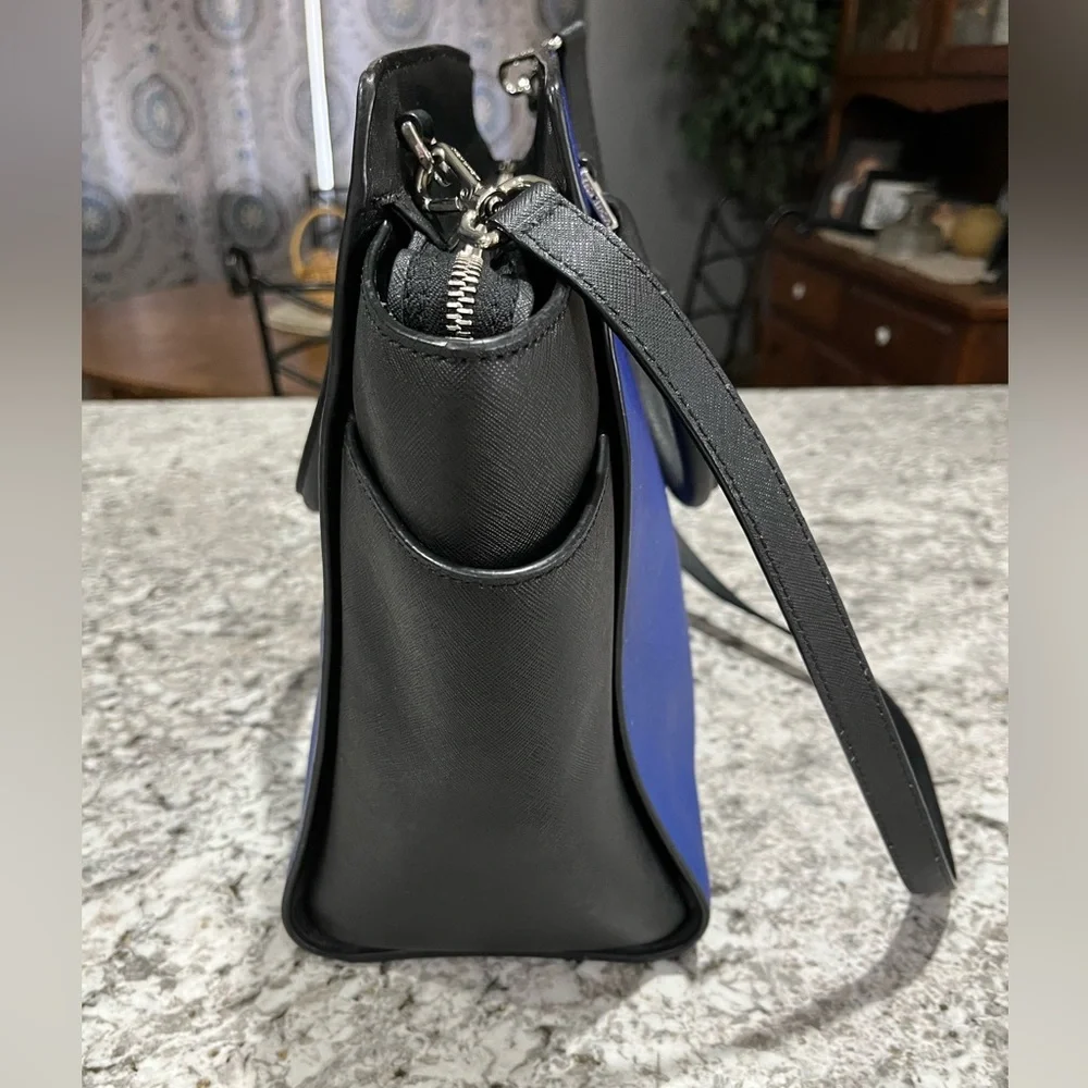 Michael Kors Selma saffiano leather bag - Picture 9 of 14